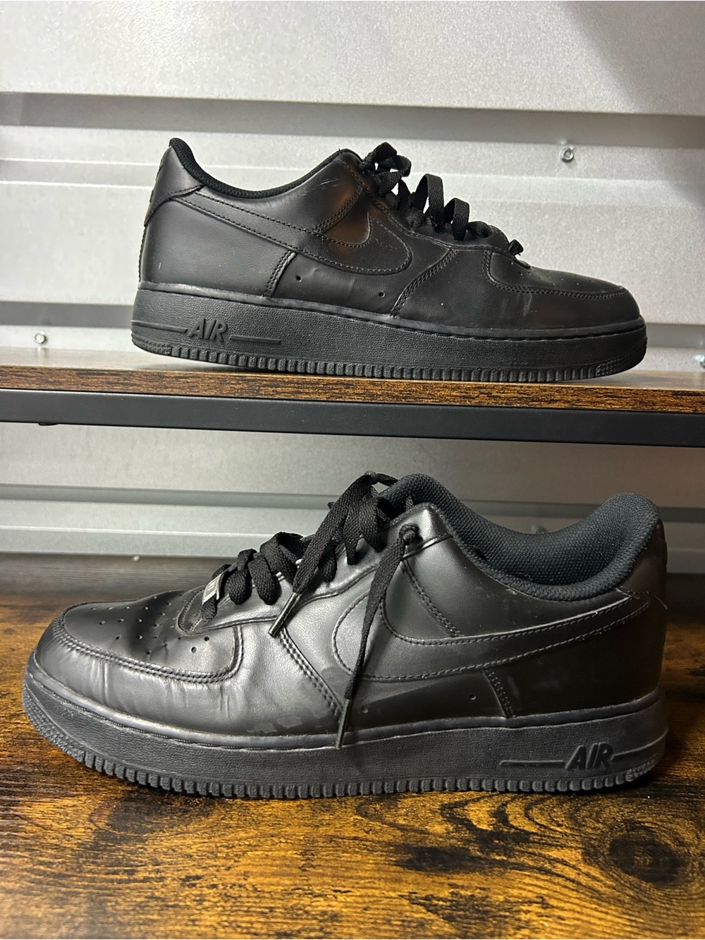 Nike Air Force 1 '07 Low Triple Black Sneakers Men's Size 10.5
